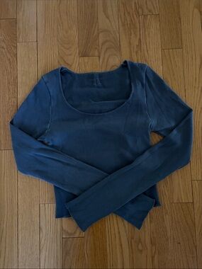 Brandy Melville Ribbed Scoop Neck Long Sleeve Top - Blue